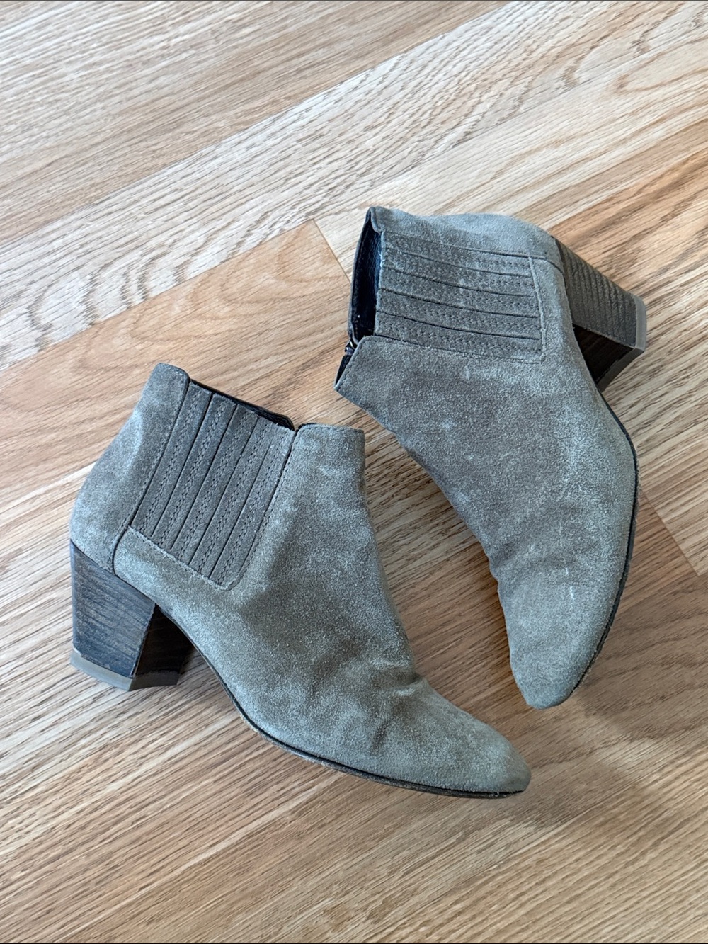 Aquatalia Waterproof Insulated Taupe Suede Ankle Booties with Block Heel